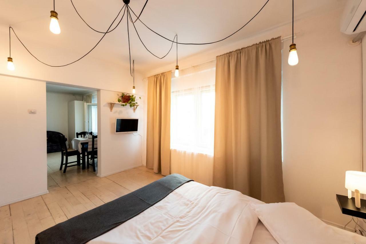 Antic Apartments Bukareszt Zewnętrze zdjęcie
